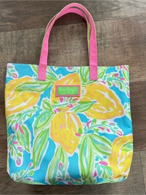 Lilly Pulitzer lemon tote